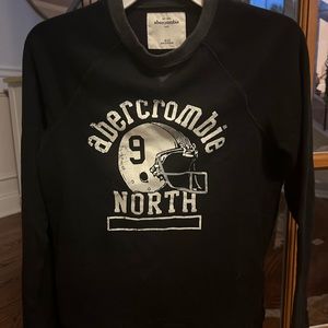 Abercrombie & Fitch bundle Boys size 9/10. 12 shirts, 1 pj pant 1 shorts